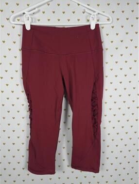 Victorias Secret SPORT Cutout Sexy Red Knockout Crop Small Leggings Yoga Pant